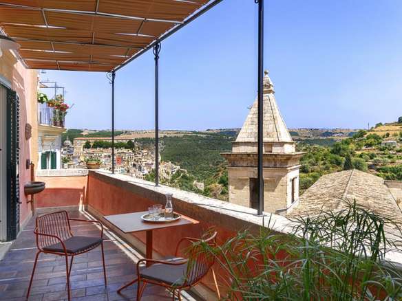 Historical Palazzo Rosa in Ibla, Sicily