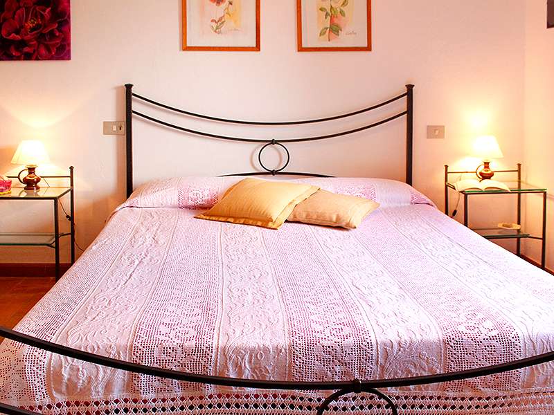 Agriturismo for sale in Tuscany Restaurant Vineyard and Olive Grove