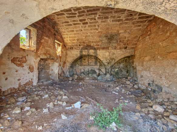 17th century Masseria for sale in Gallipoli with approved project