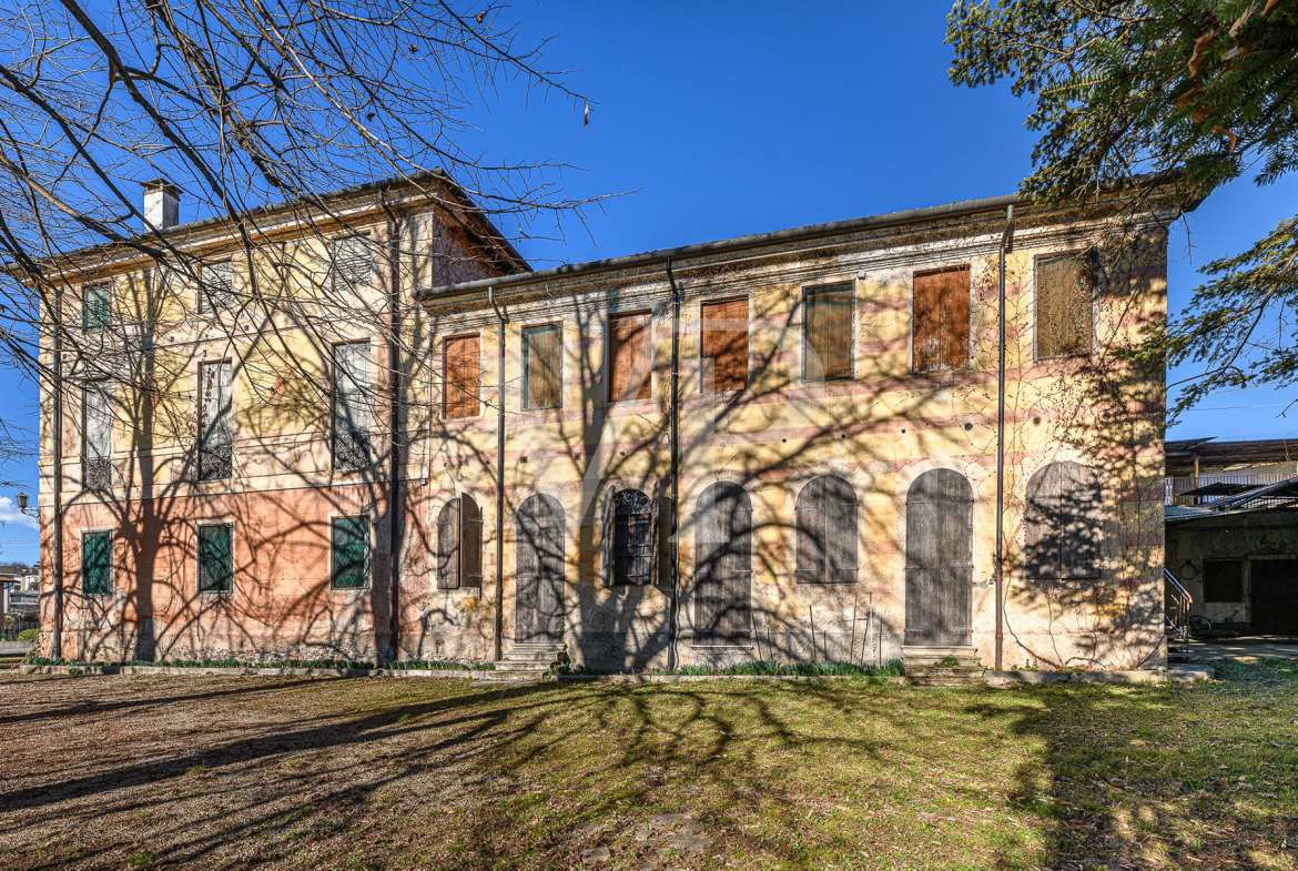 Villa Arrigoni historical residence