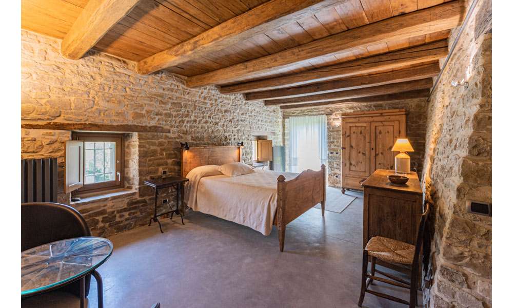 Stone Farmhouse Immersed In Nature, Emilia Romagna