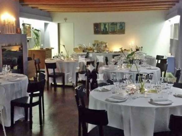 A Restored Boutique Hotel with Pool in the Hills of Le Marche
