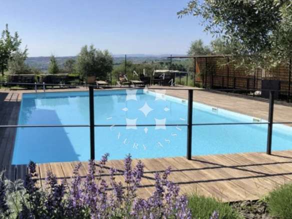 A Restored Boutique Hotel with Pool in the Hills of Le Marche