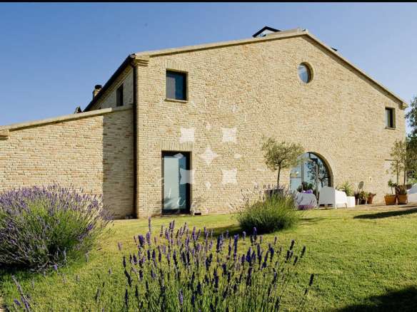 A Restored Boutique Hotel with Pool in the Hills of Le Marche