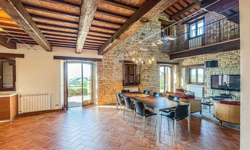 Authentic Countryside Villa in Amandola, Le Marche