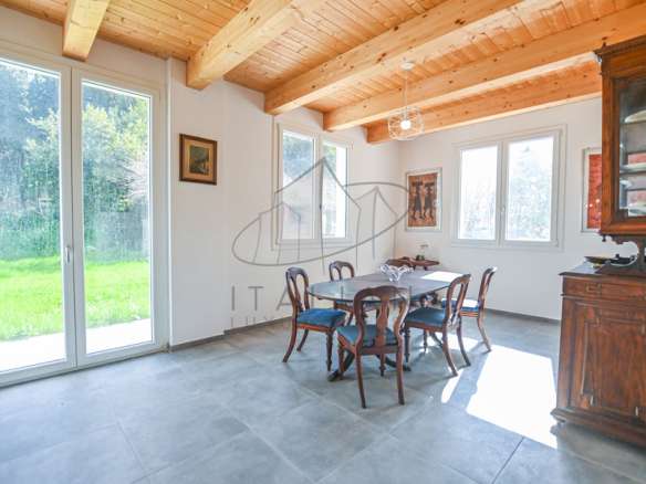 A Contemporary Country Retreat in the Heart of the Marche Countryside