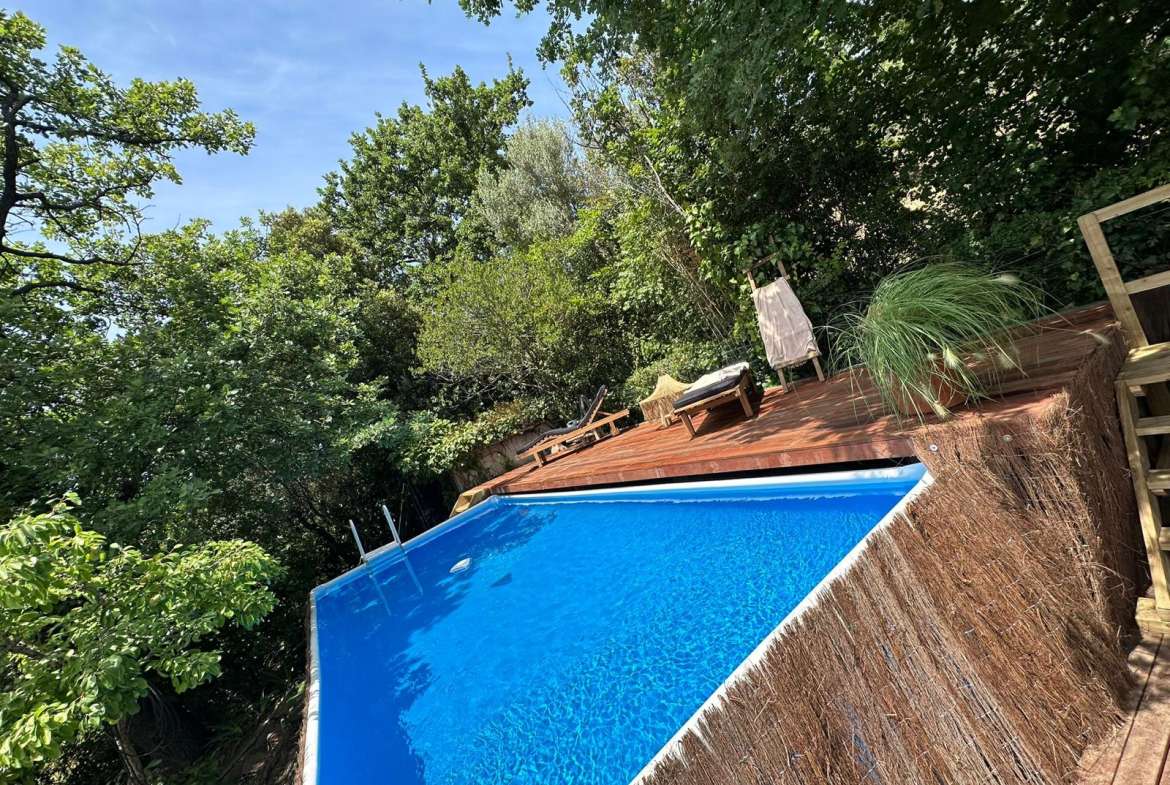Finely restored cottage with swimming pool