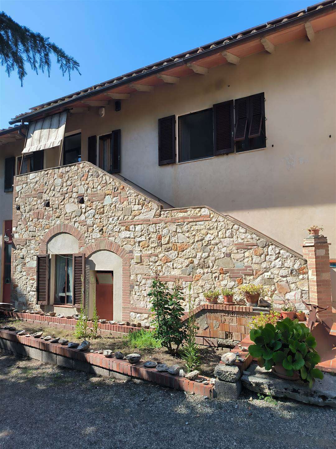 0d65b1df839e59a9794a064f4b3cf17e Apartment with 3 bedrooms in San Gimignano, Siena, Tuscany, Italy