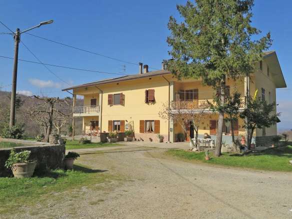 House in Fivizzano, Massa-carrara, Tuscany, Italy