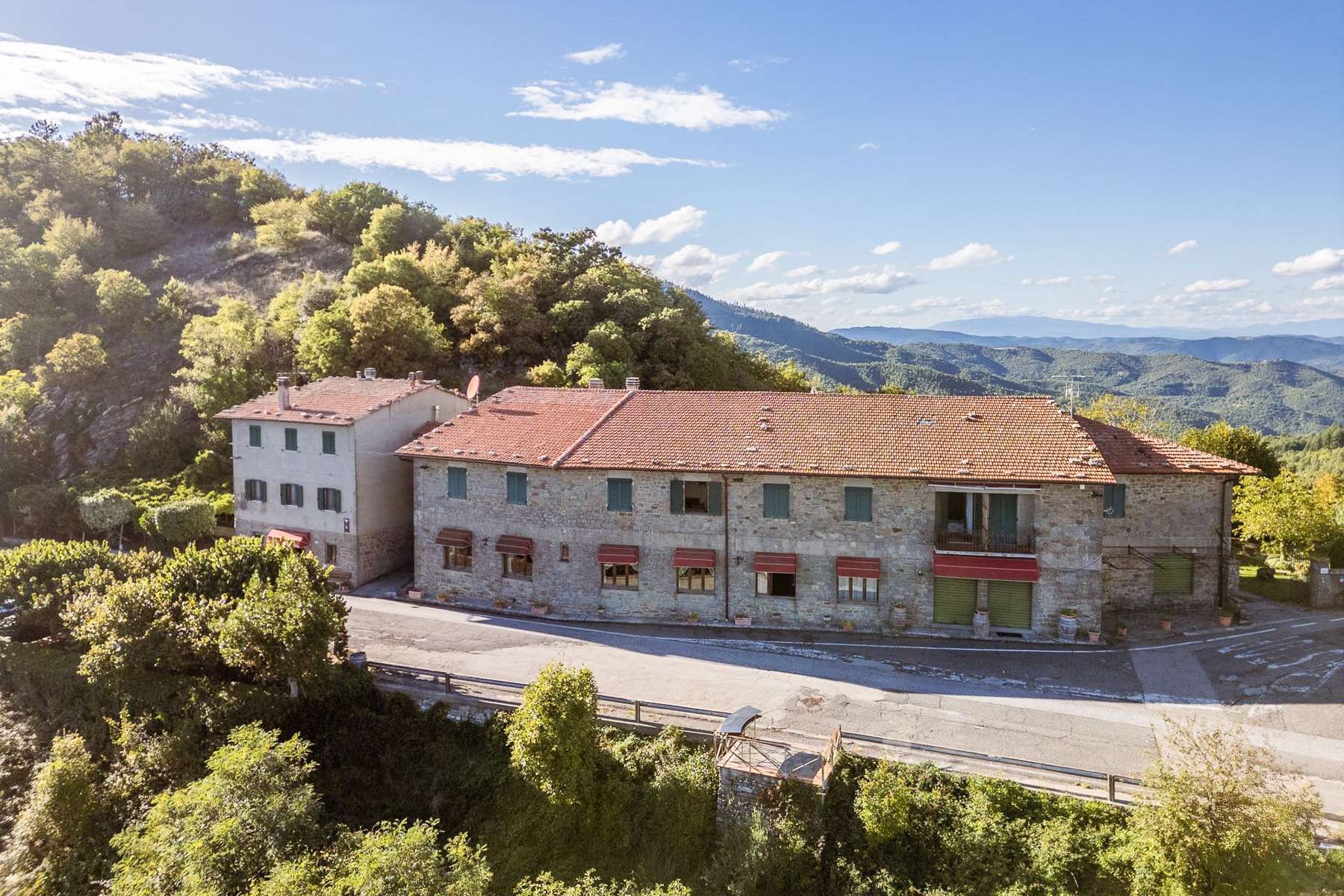 1780070230_cropped1780070263404 Charming Hotel in Cortona, Tuscany with Garden & Terrace