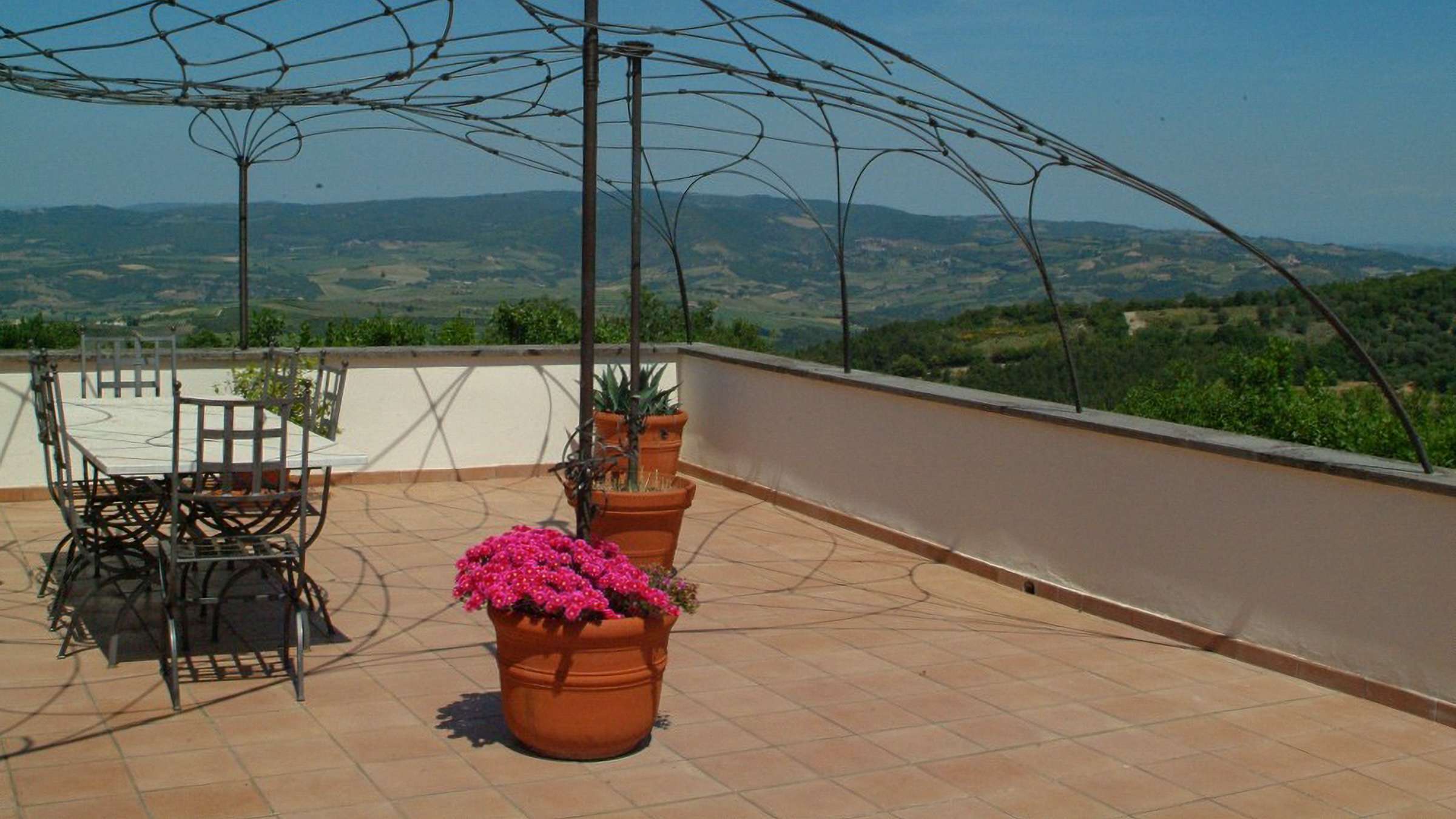 Detached House in Seggiano, Tuscany