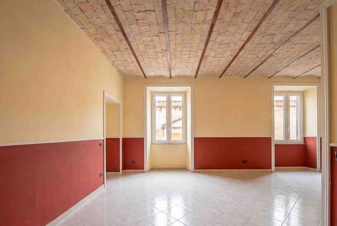 Charming Row House in Rome, Lazio