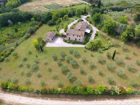 Charming Country House in Perugia, Umbria