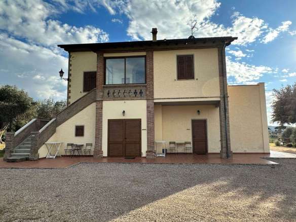 Farmhouse with 10 bedrooms in Follonica, Grosseto, Tuscany, Italy