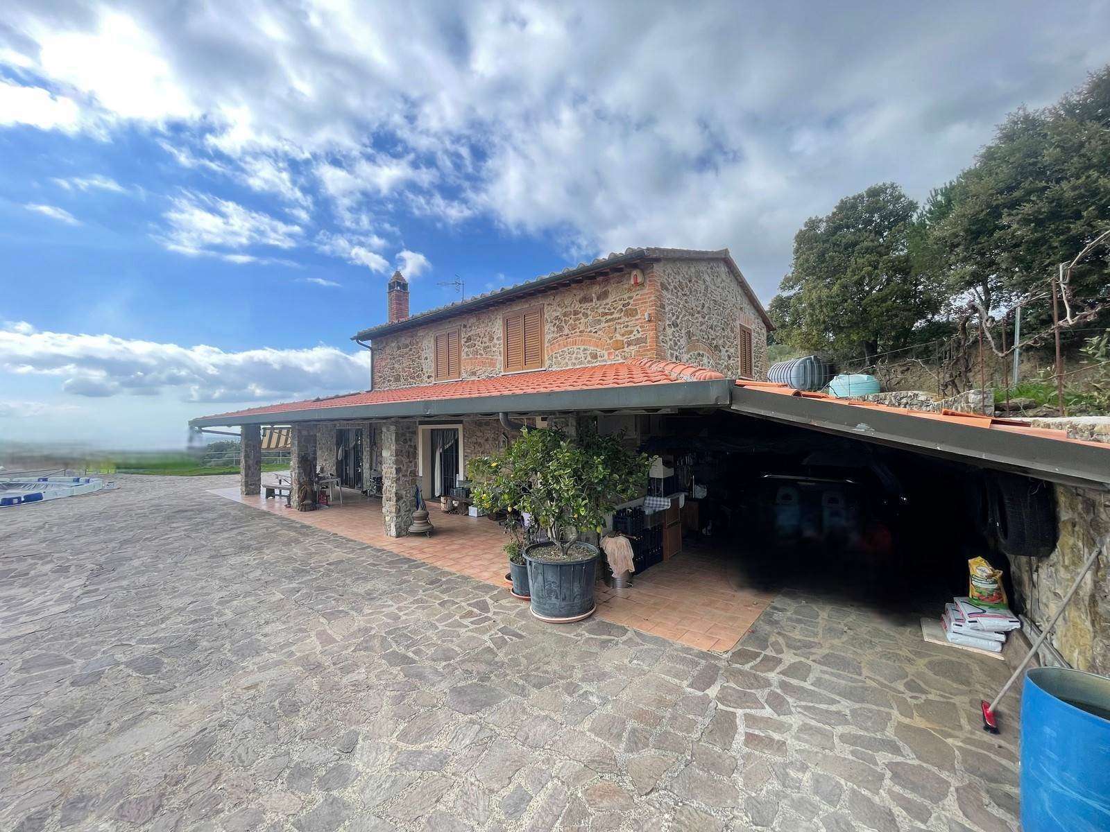 20a18d1f8627010fef2c6fc5f1897633 Farmhouse with 3 bedrooms in Massa Marittima, Grosseto, Tuscany, Italy
