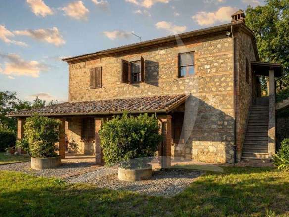 Farmhouse with 6 bedrooms in Cetona, Siena, Tuscany, Italy