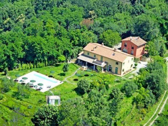 Farmhouse with 5 bedrooms in Pontedera, Pisa, Tuscany, Italy