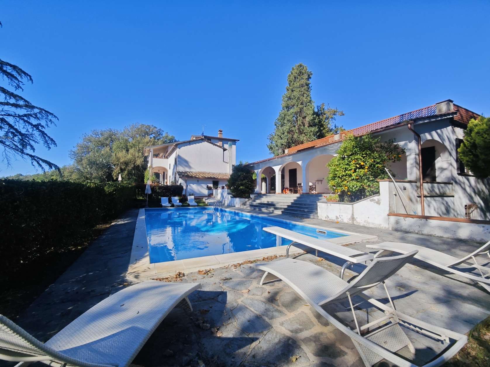 68f0e95d0f5e73.59851223-IMG_20251008_103612 beautiful villa between pisa and florence with outbuilding , swimming pool and panoramic view