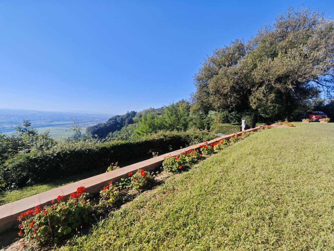 68f0ea10f09108.02570892-IMG_20251008_103204 beautiful villa between pisa and florence with outbuilding , swimming pool and panoramic view