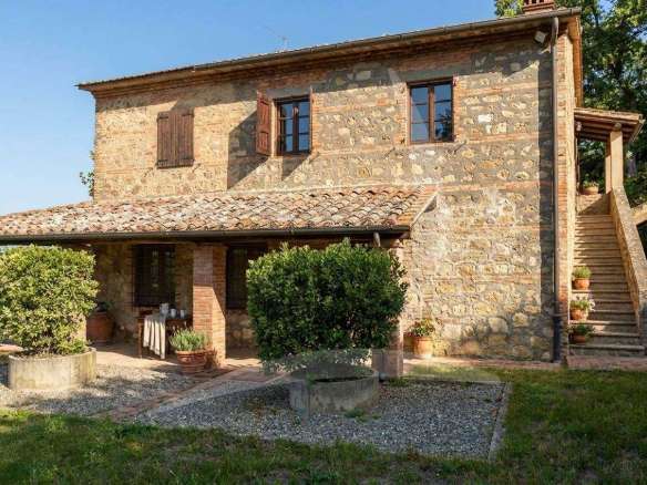 Farmhouse with 6 bedrooms in Cetona, Siena, Tuscany, Italy