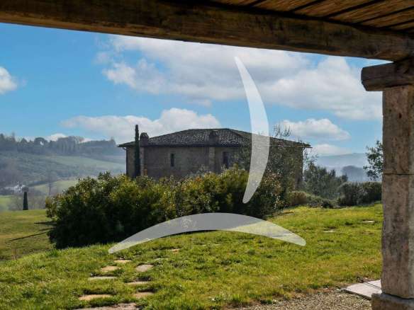 Farmhouse with 4 bedrooms in Montepulciano, Siena, Tuscany, Italy