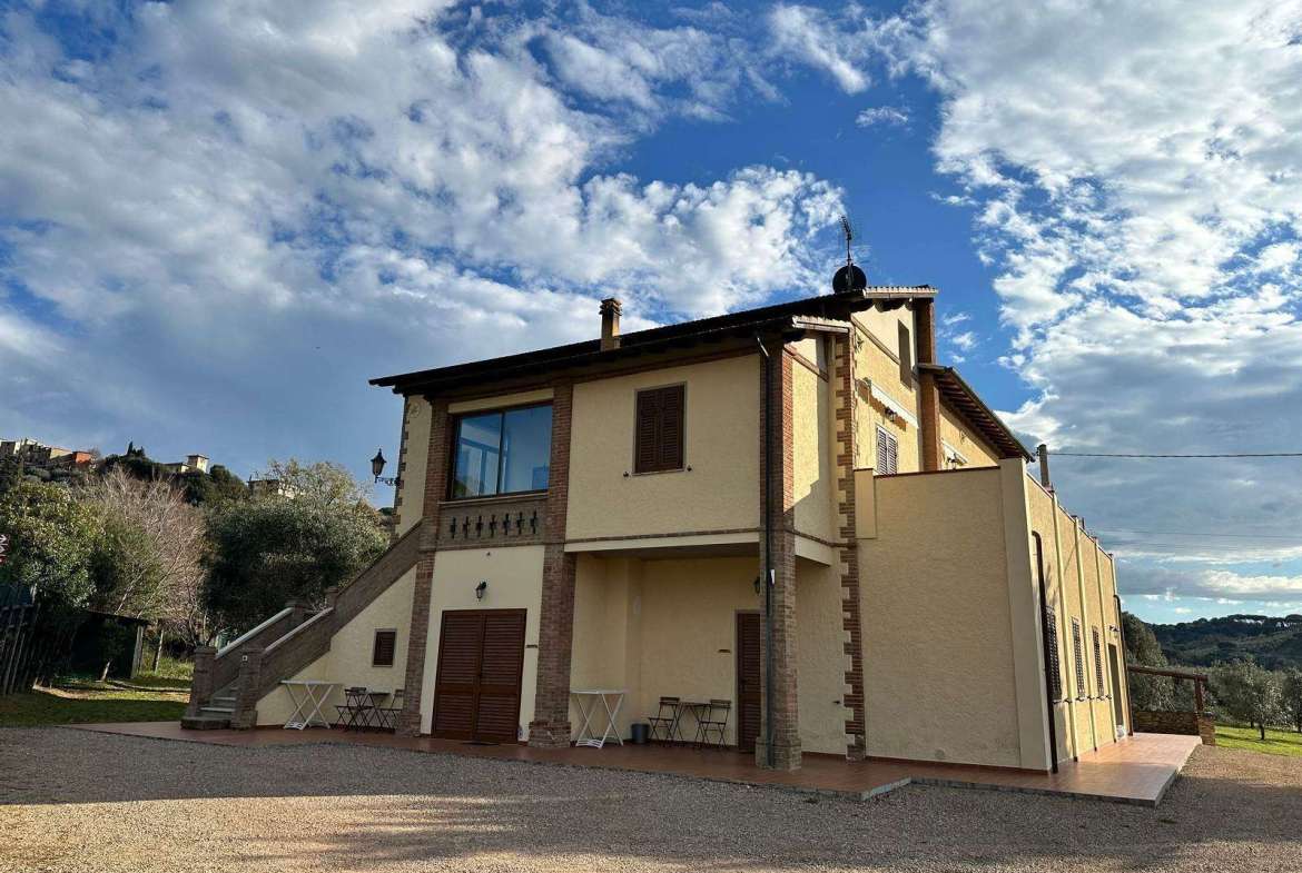 Farmhouse with 10 bedrooms in Follonica, Grosseto, Tuscany, Italy