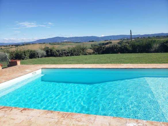 Farmhouse with 4 bedrooms in Cortona, Arezzo, Tuscany, Italy