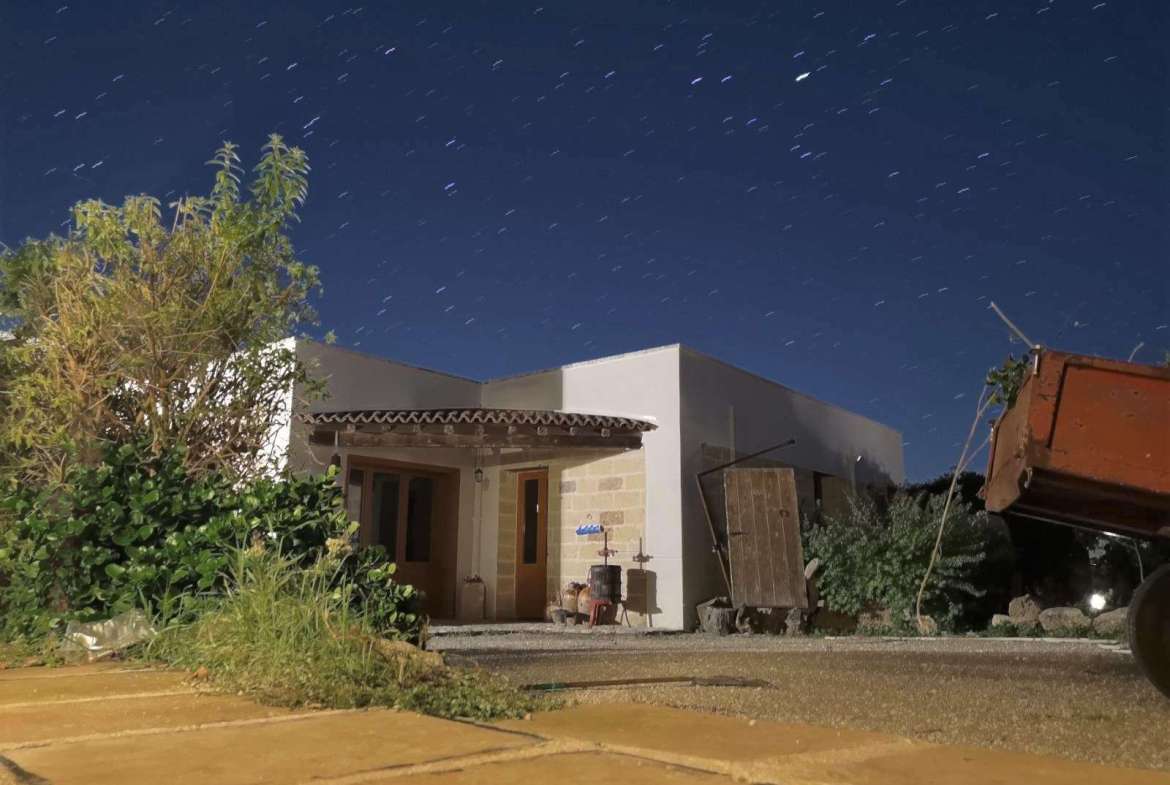Agroturismo Business for Sale – 8 Bedroom Masseria – 10 Min to Ionian Sea