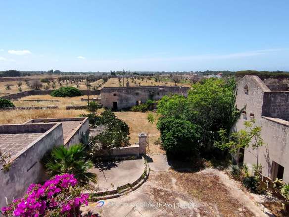 Magnificient Massera with Sea View – to Develop – by the Ioanian Sea