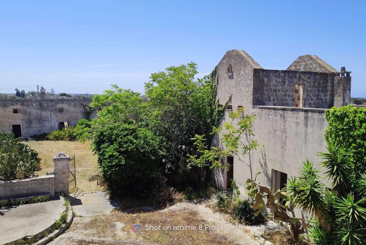 Magnificient Massera with Sea View – to Develop – by the Ioanian Sea
