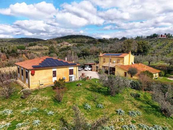 Farmhouse with 3 bedrooms in Castagneto Carducci, Livorno, Tuscany, Italy