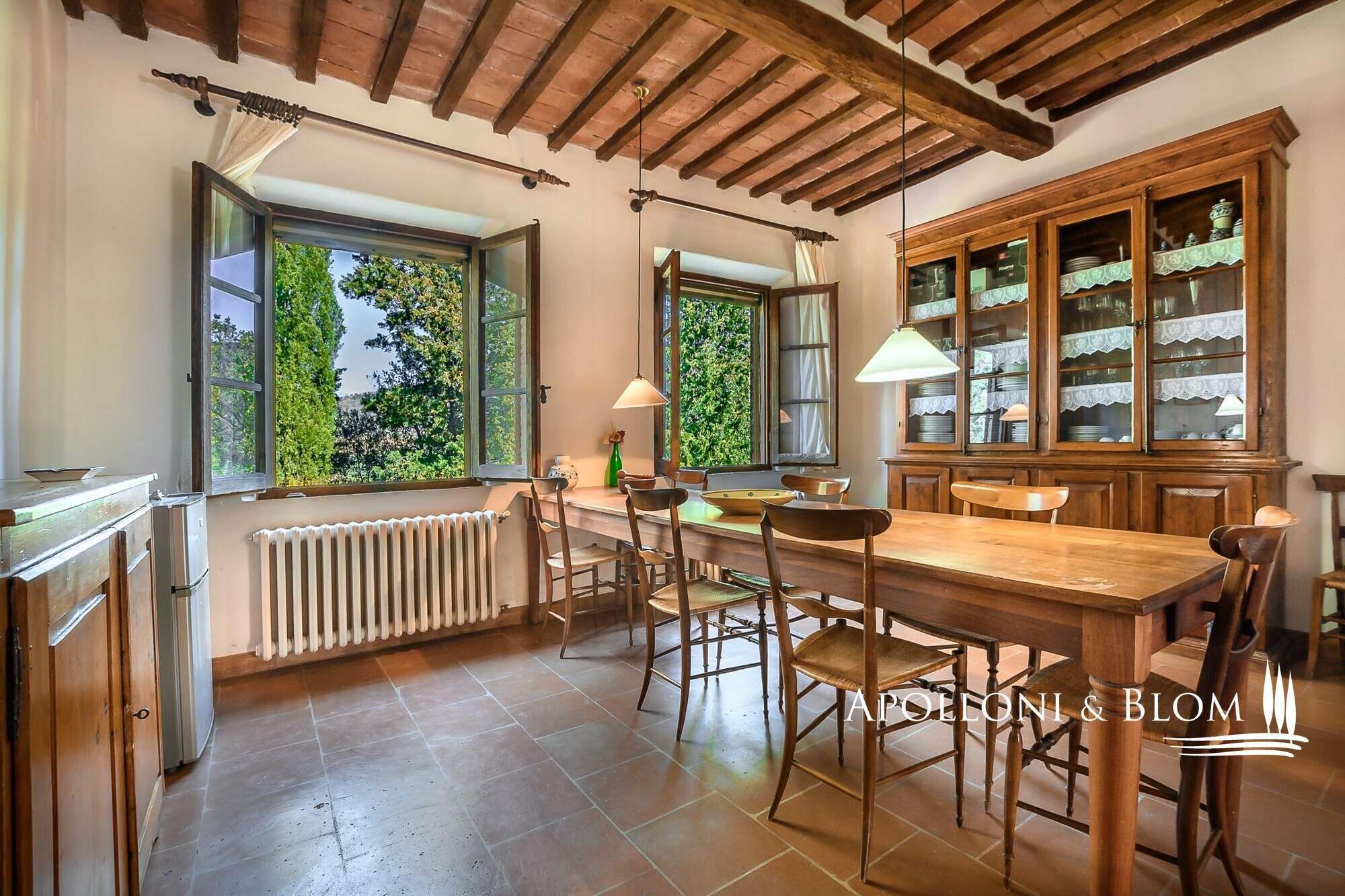 a579ff66-a5d9-40ac-b60c-22c97516cc7c Country Estate in Montepulciano, Siena, Italy