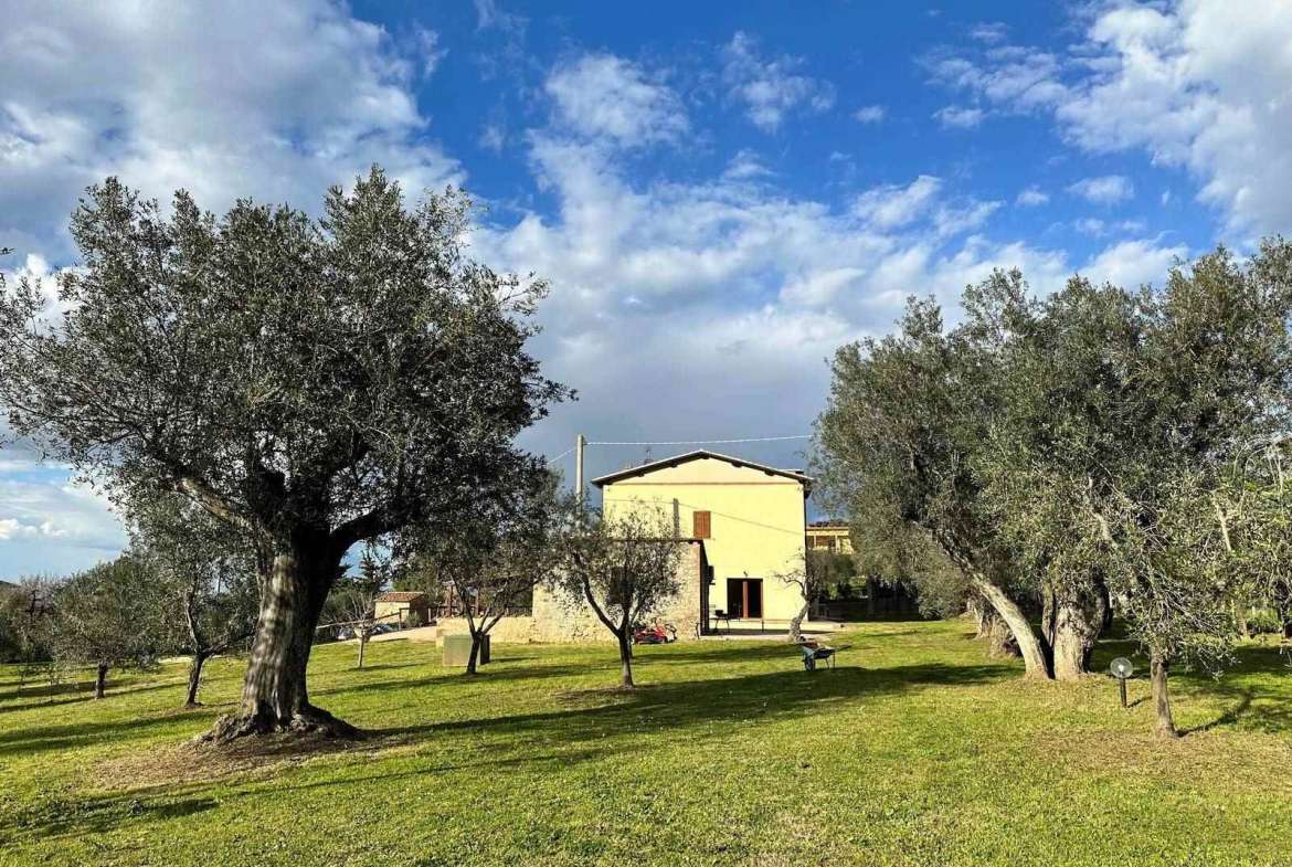 Farmhouse with 10 bedrooms in Follonica, Grosseto, Tuscany, Italy