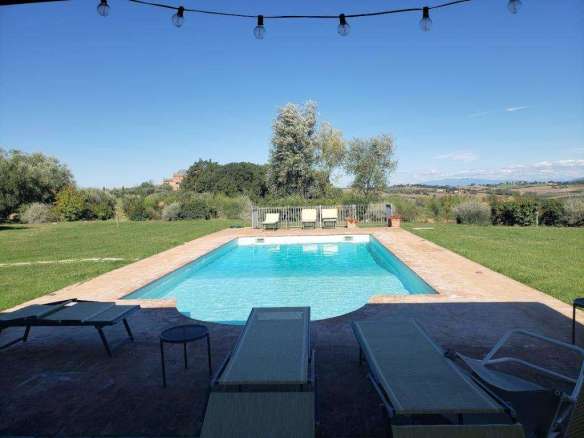 Farmhouse with 4 bedrooms in Cortona, Arezzo, Tuscany, Italy