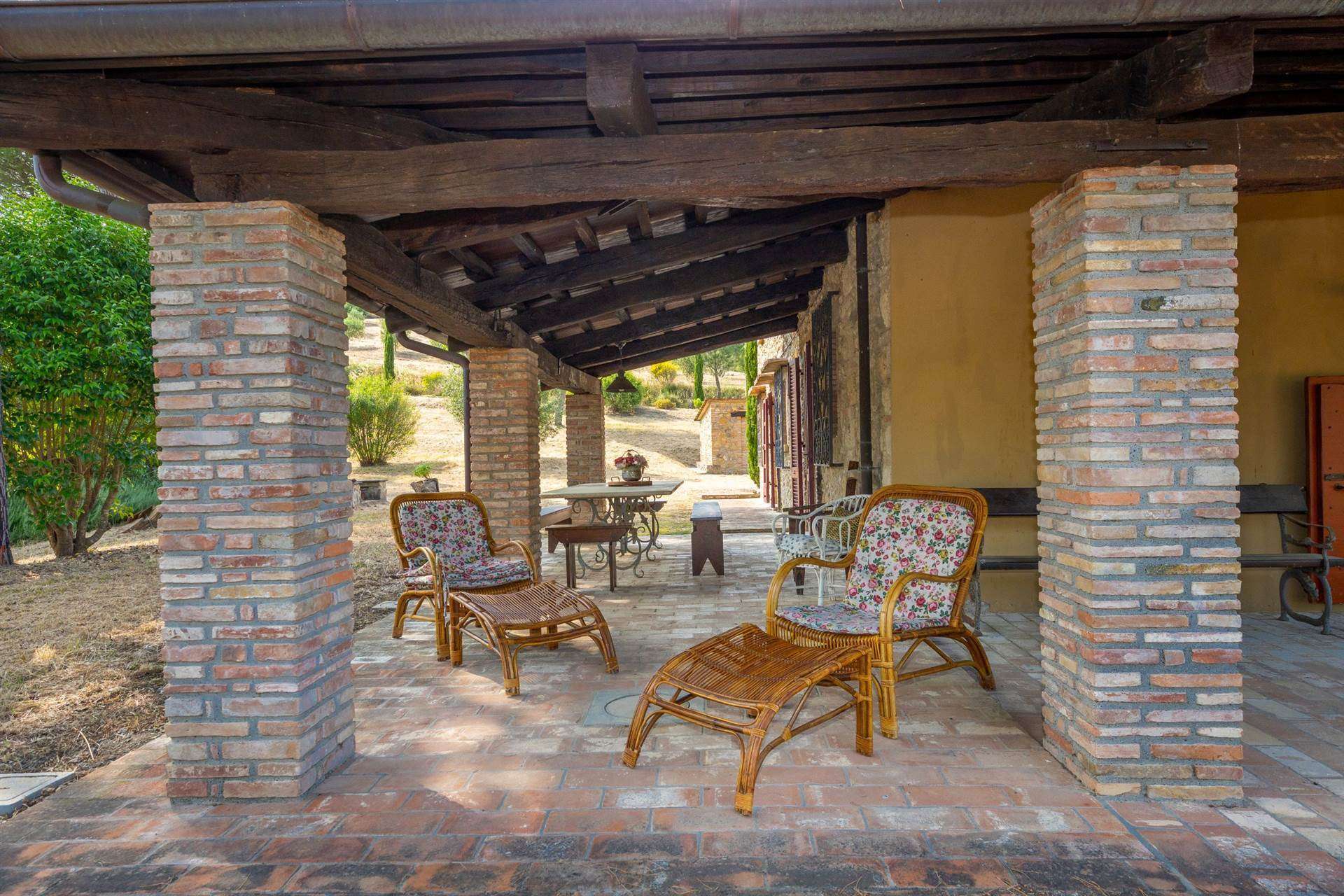 d275d6f7621bfc8b148c577570772892 Farmhouse with 4 bedrooms in Bibbona, Livorno, Tuscany, Italy