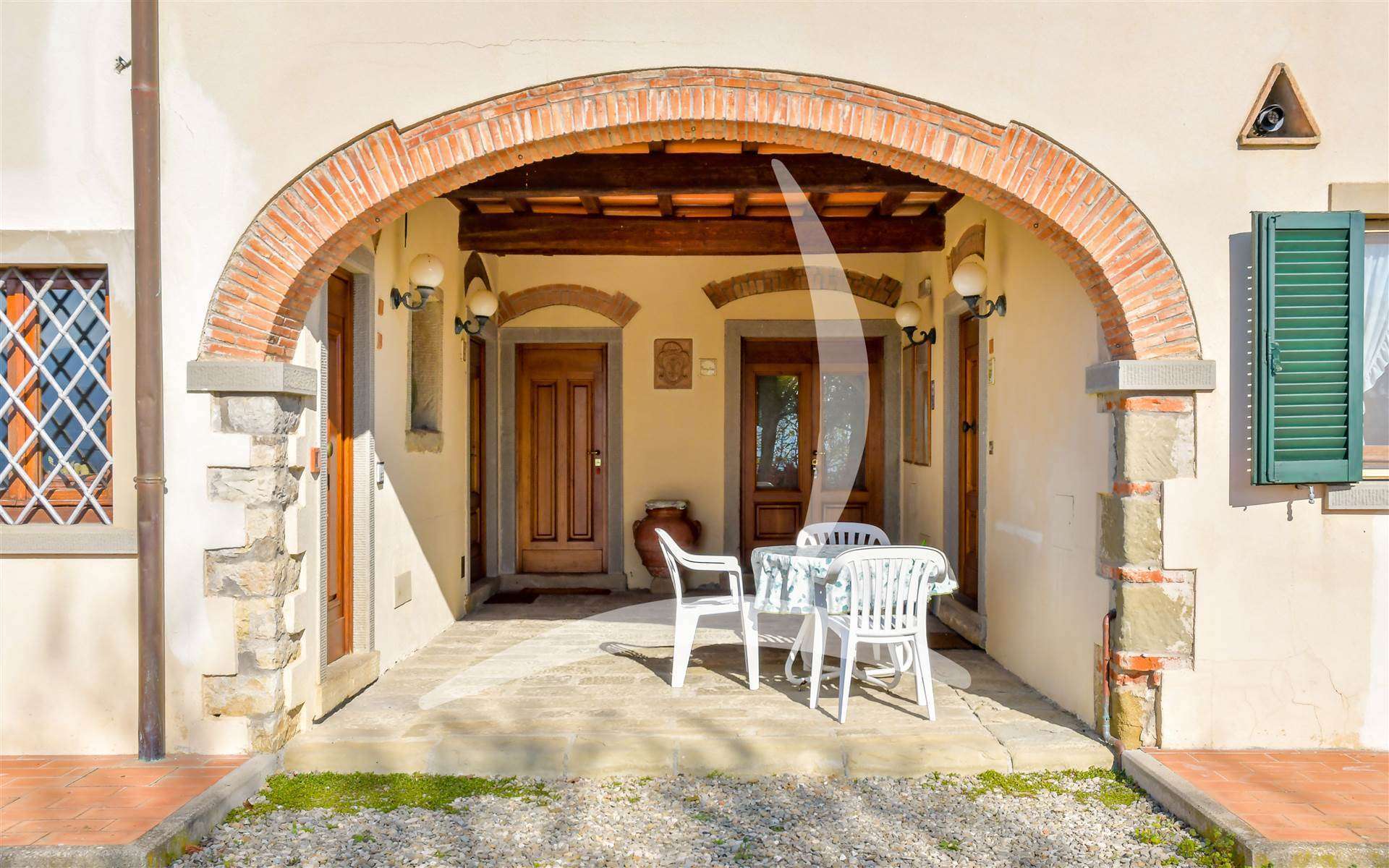 e45fa720d773d5a07b32ab1f742875fa Farmhouse with 10 bedrooms in Poppi, Arezzo, Tuscany, Italy