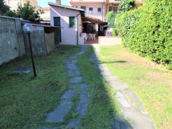 Villa with 5 bedrooms in Carrara, Massa-carrara, Tuscany, Italy