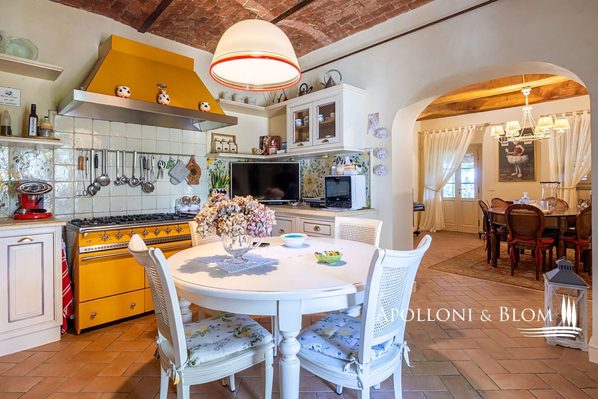 fa4256f3-9cec-4c07-b9c4-2ea3c595ab3e Farmhouse in Vaiano, Prato, Italy