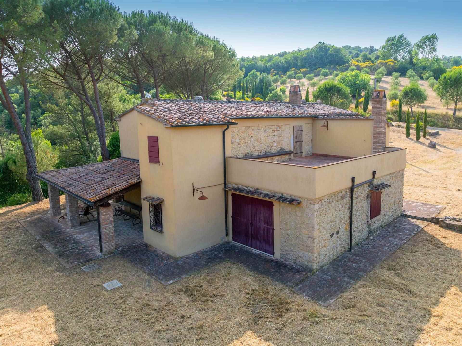 fbb3816812315deb8da167017e1fe4e1 Farmhouse with 4 bedrooms in Bibbona, Livorno, Tuscany, Italy
