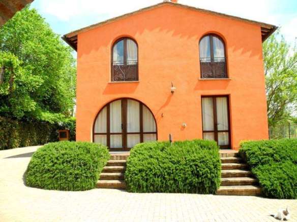 Farmhouse with 5 bedrooms in Pontedera, Pisa, Tuscany, Italy