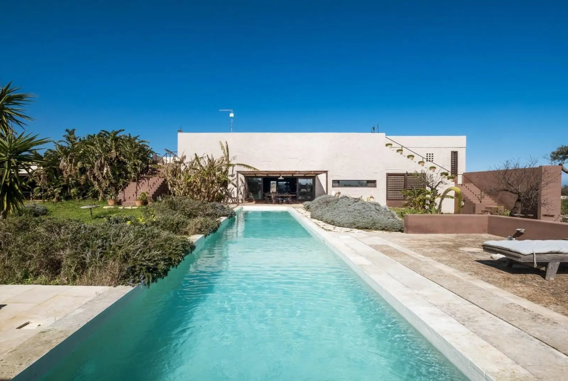 Sea View Designer Villa with Swimming Pool for Sale in Torre Guaceto