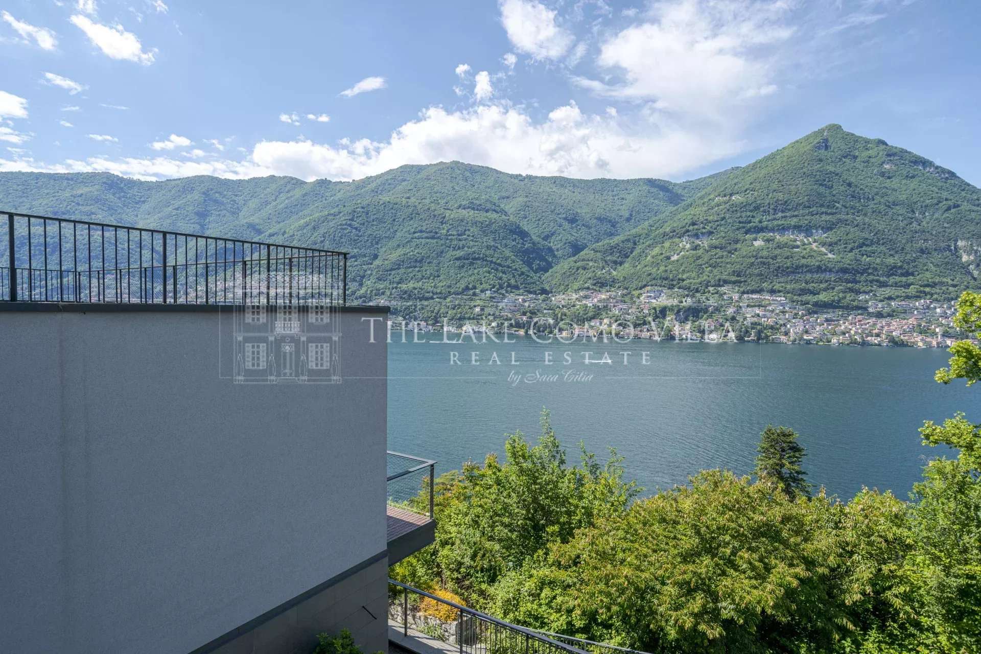 06d492e731a1ce10775419c8d53f5378_9c54c054c6_1920-original Torno-Modern Villa with Lake View and Private Pool