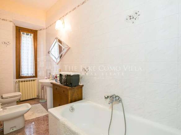 Carate Urio Charming Villa