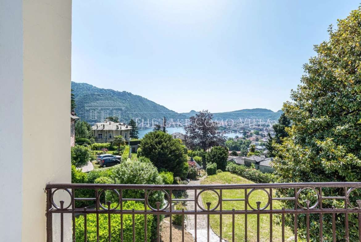 Como – Villa Cardina elegant period villa with lake view