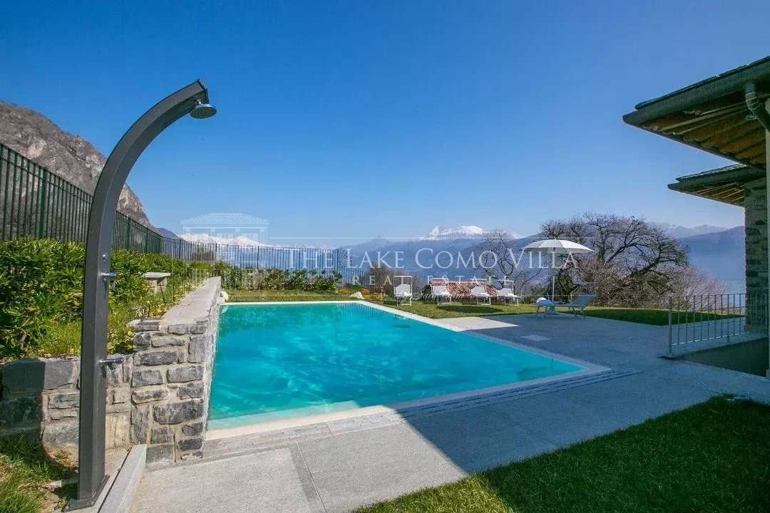Tremezzina – Villa Meraviglia with lake view, large garden, and pool