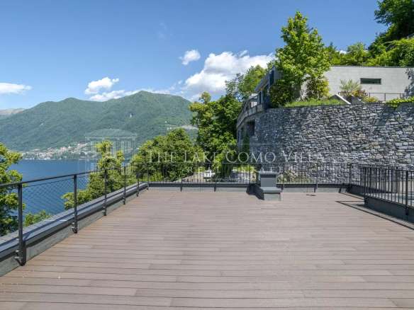 Torno-Modern Villa with Lake View and Private Pool
