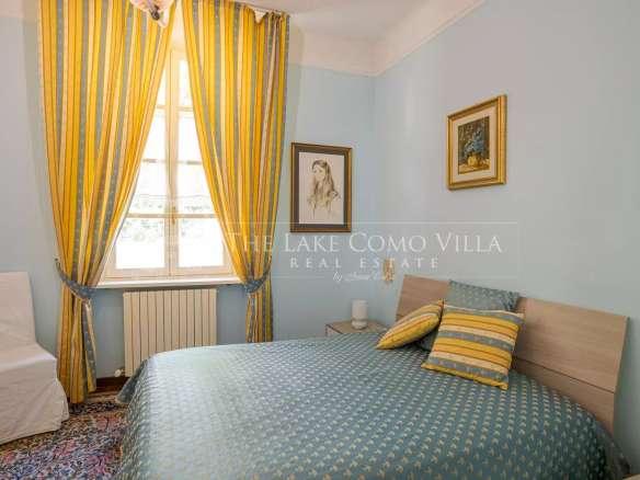 Carate Urio Spectacular Lake View Compound