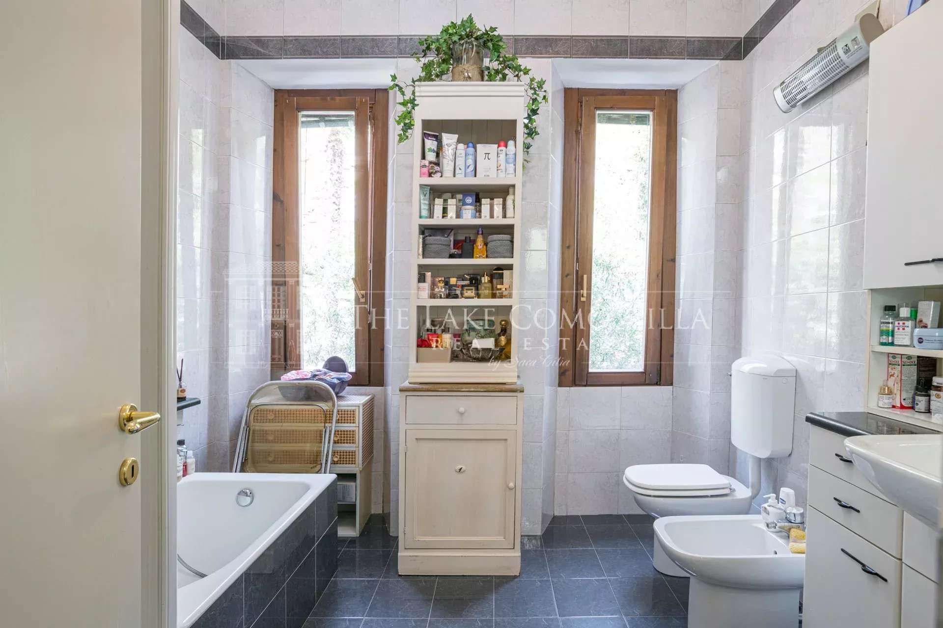 710e3487ea75ada0a817ceded586c5a9_a5a89798ef_1920-original Carate Urio Charming Villa
