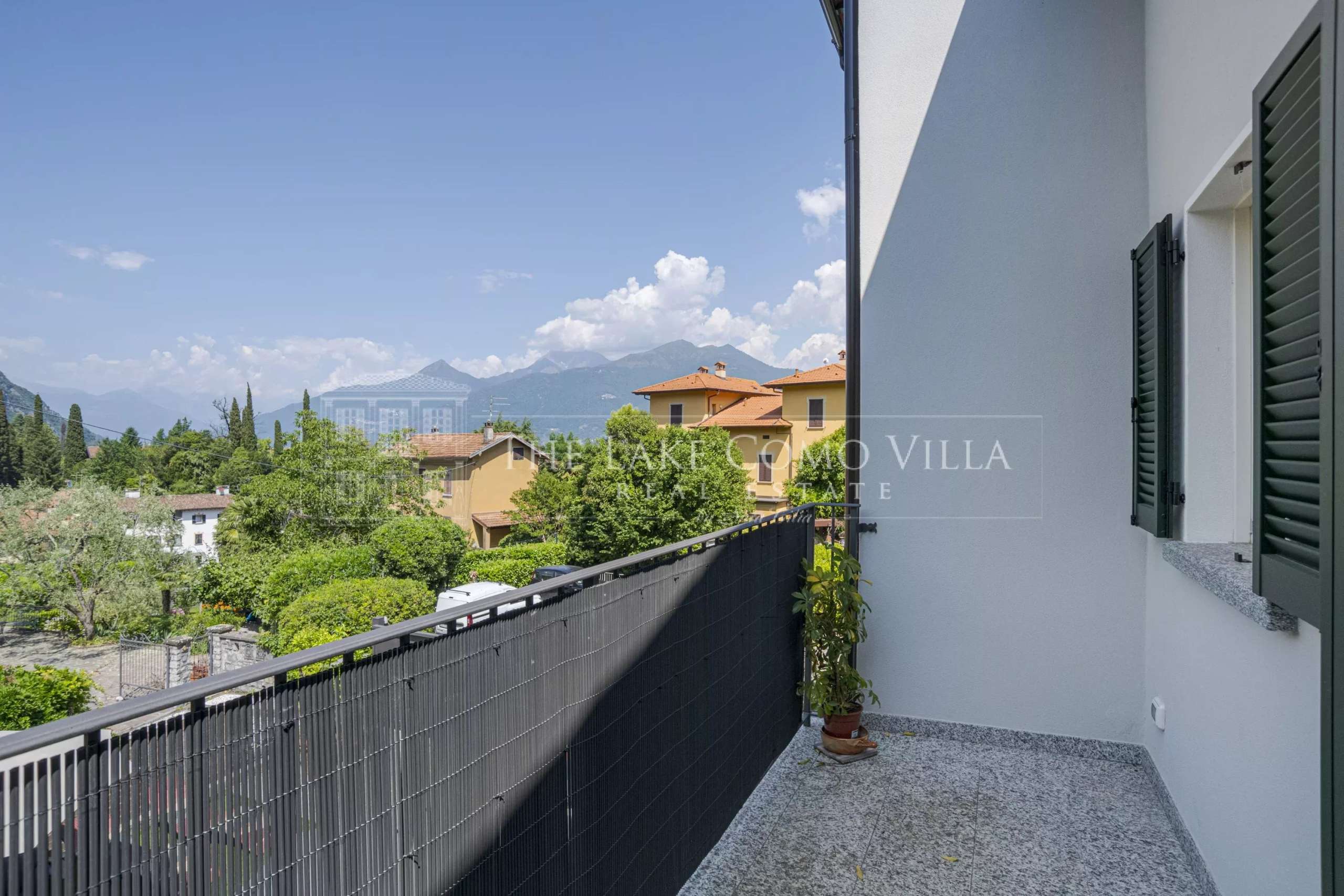 743d1dd68d0faa52e1e1d25392ad5e76_74c935682f_3000-original Small B@B with separate studio apartment – Villa Scala Menaggio