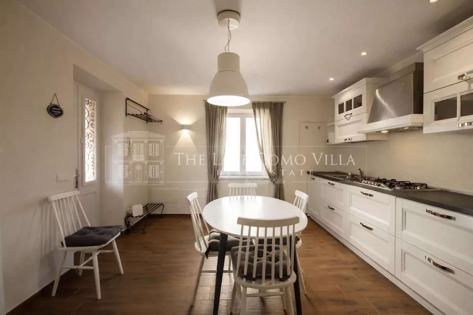 7fa89f4417b2bcf8165c48b3db2e34da_dc21d5643e_1536-original Menaggio – Apartment in the Da Maddalena Residence